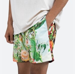 MNML Summer Shorts Nature Realist Floral Mens Size M Mesh Drawstring Multicolor